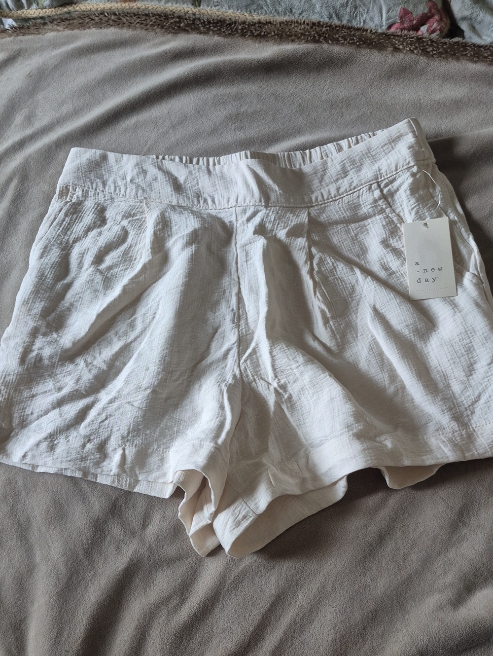 A New Day Womens Pleated Pull On Gauzy Shorts With Pockets M